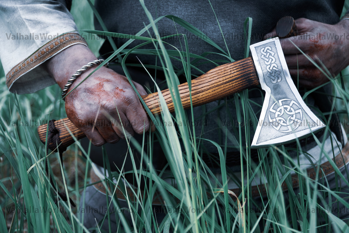 CUSTOM runic axe